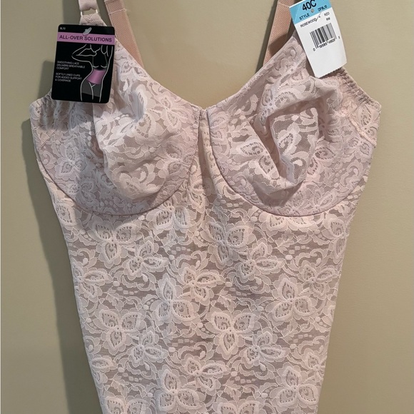 Bali Lace Shapewear in Soft Pink - Picture 5 of 8